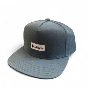 NWT Men’s Grey cotopaxi Flat Brim Snapback Hat